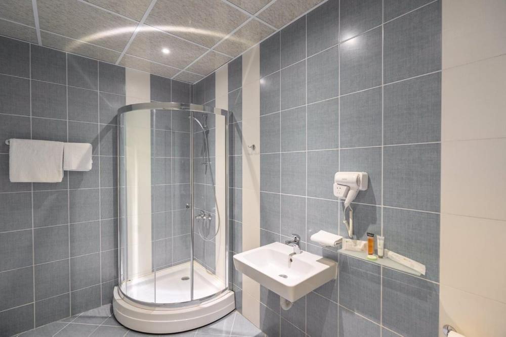 Adeo Hotel Sport & Spa Ρούσε Εξωτερικό φωτογραφία